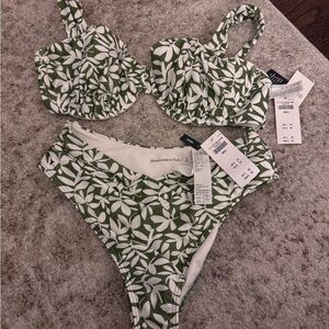 Abercrombie & Fitch Green Leaf Print Bikini Set